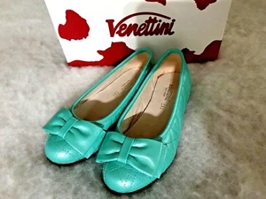NIB Venettini 55-CLIVE 30 12.5 US Aqua Green Pearlized Girls Dress Leather Shoes - Picture 1 of 12