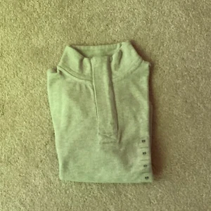 NWT GAP KIDS XS, 4-5 LONG SLEEVED PART ZIP FRONT TOP, BEIGE, WARM, COZY , SOFT - Picture 1 of 4