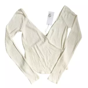 Neu mit Etikett Reformation Minnie Stricktop mit V-Ausschnitt Größe Small - Bild 1 von 5