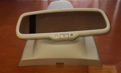 Conjunto de espejo retrovisor interior Fiat 500L 2014 blanco/beige  Foto 1 de 4