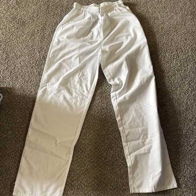 Size S (4/6) Fashion Scrub Pants In White Drawstring. - Image 1 of 3