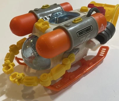 Submarino de juguete flotante Matchbox Mission Undersea Squid Foto 1 de 4