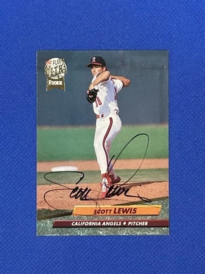 1992 Fleer Ultra Autograph Signed Scott Lewis #328 California Angels Auto - Image 1 of 2