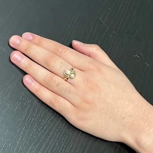 10K Yellow Gold 2 Pearl and 2 Sapphire Ring  2.28g Size 7 - Picture 1 of 13