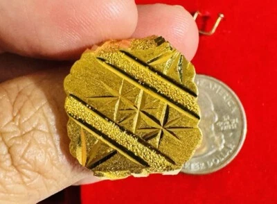 Solid 22Carat 22K RING Dubai Saudi UAE Yellow Gold Ring 8.5”- 9” 16mm 9.32g - Image 1 of 4