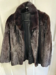 Vintage Pelzhaus Leger Pelzmantel gefüttert schwarz seltene Einlässe Verschluss - Bild 1 von 8