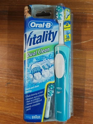 oral b vitality dual clean 3D Zahnbürste Handstück 2 Aufsteckbürsten  NEU &OVP - Bild 1 von 2