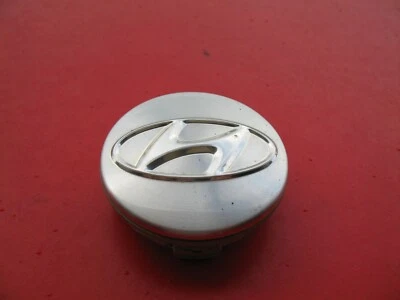 HYUNDAI AZERA SANTA FE (1) TAPACUBOS TAPACUBOS TAPACUBOS TAPA CENTRAL ENCHUFE USADO #6387 Foto 1 de 2