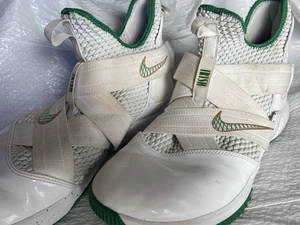 Nike LeBron Soldier 12 XXIISVSM Home Edition AO2609-100 para hombre talla 14” - Imagen 1 de 8