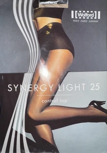 Medias superiores Wolford Synergy Light 25 Control Color: Cosmético Talla: Mediana 18072 - Imagen 1 de 4