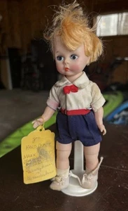 8-inch vintage Madame Alexander-Kin hard plastic boy doll from the 1950s - Picture 1 of 1