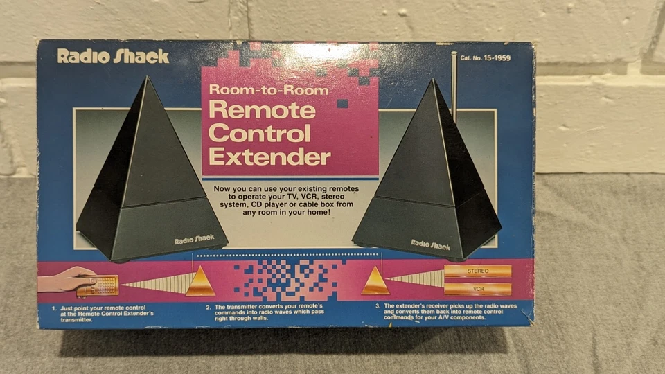 Radio Shack Pyramid IR Remote Control Extender Catalog Number 15-1959 - Image 1 of 4