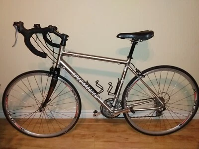 Sequóia especializada - Imagem 1 de 2