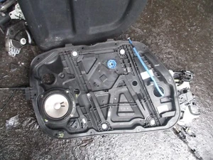 KIA CEED MK3 2019 NSF FENSTERHEBERMOTOR BEIFAHRERSEITE VORNE - Bild 1 von 5