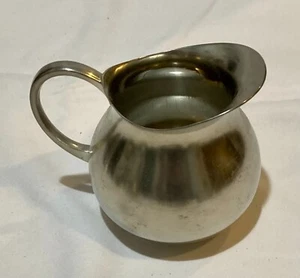 Rio Tiel Holland Pewter Creamer 4 1/4" x 2 1/2 Unique Rare Handle - Picture 1 of 2