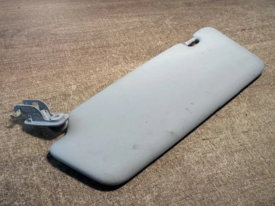 Audi A3 8P 2011 parasol delantero lado del conductor 8P2857551 franqueo gratuito *31 Foto 1 de 4