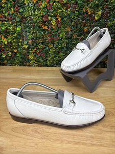 SAS Tripad Comfort Metro Slip On Loafer Bone Patent Cream Women's 9M 9 GUC VTG - Picture 1 of 12