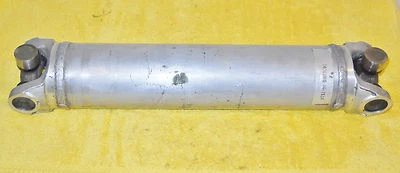 1984 Chevrolet Corvette Coupe ORIG REAR IRS AXLE HALF SHAFT A/T w 6WAY SEATS M/T - Image 1 of 4