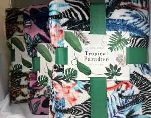 Tropical Paradise Flannel Throw 50" x 60" - CHOOSE COLOR! - Picture 1 of 8