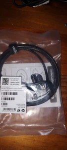 Keyed laptop lock Lucchetto antifurto per computer portatile Oggetto nuovo... - Photo 1/3