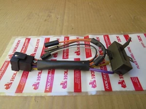 NOS HOLDEN COMMODORE VK VL AIR CONDITIONER HEATER CONTROL BLOWER FAN SWITCH - Picture 1 of 5