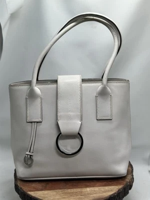 Bolso de hombro NANNINI Italia cuero concha de huevo blanco cremoso bolsillos con cremallera Foto 1 de 4