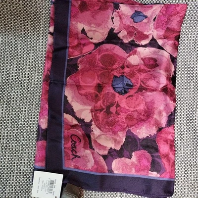 ТРЕНЕР шарф 65 см 25 «квадратный шелковый цветок розовый - Изображение 1 из 4