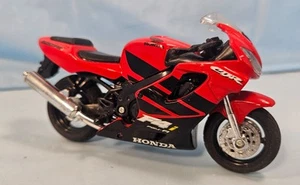Maisto Honda CBR 600 F4i PGM 1/12 Diecast Motorcycle - Picture 1 of 3