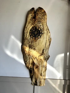 Handcrafted wall clock made from solid hardwood Spalted Ambrisia Maple - Picture 1 of 5