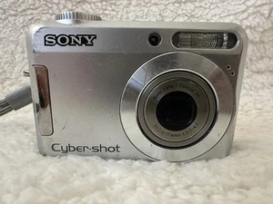 SONY DSC-S650 7.2MP CCD Vintage Digital Camera 100% Working - Picture 1 of 12
