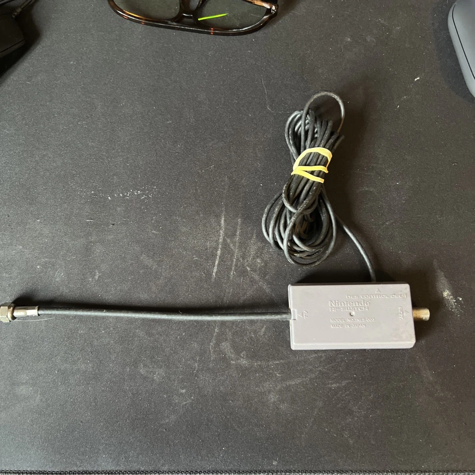 Nintendo SNES RF Switch TV Adapters NES-003 OEM - Lot Of 20 - Image 1 of 2