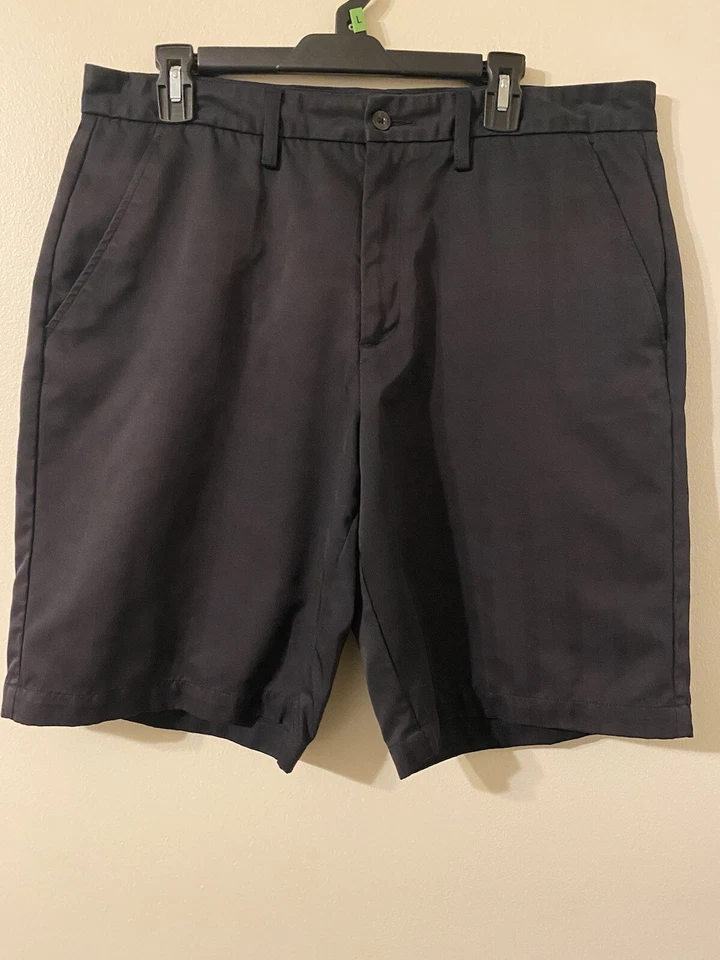 Pantalones cortos de golf Ashworth negros para hombre mezcla de algodón frente plano cintura 36 Foto 1 de 4