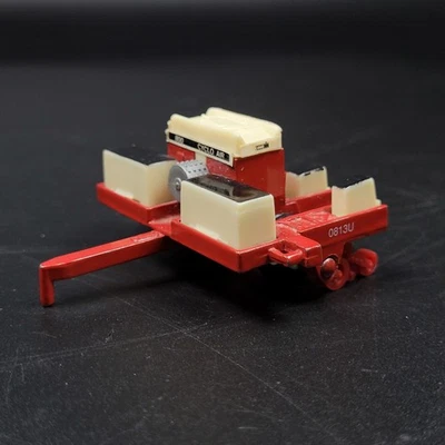 International 800 Cyclo Air Flow 4 Row Planter Diecast  1/64 Scale - Image 1 of 4