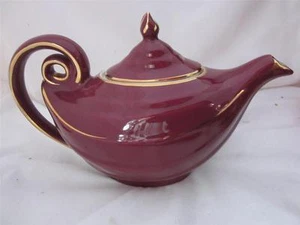Hall Aladdin Teapot Oval Opening MAROON WITH GOLD TRIM - Picture 1 of 1