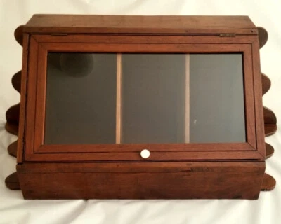 Antiguo armario de esquina colgante vintage de 1800 Pennsylvania primitivo PIE SAFE Foto 1 de 4