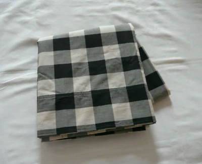 VINTAGE RALph LAUren BLACK IVORY GRAY CHECK FULL SIZE COTTON SHEET  IREGULAR - Image 1 of 4
