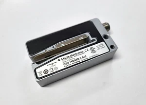 Sensore forcella ultrasuoni Leuze Electronic GSU 14D/66D.3-S12 seriale 01725001211 - Foto 1 di 7