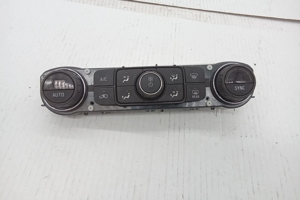 Оригинальный климат-контроль кондиционера для GMC Terrain 2018 г. - Изображение 1 из 4