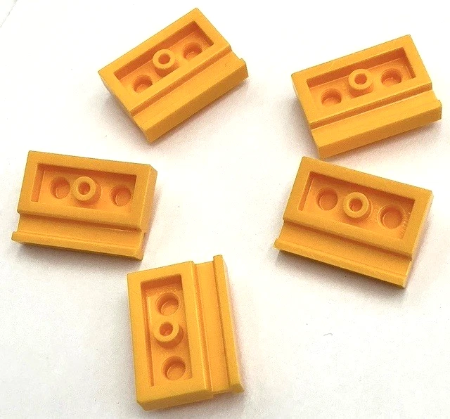 Lego 5 Nuevas Placas Naranja Claro Brillante Modificadas 1 x 2 con Rieles de Puerta Piezas Foto 1 de 1