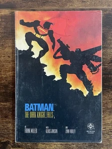 Batman The Dark Knight Falls Book #4 TPB Frank Miller 1st Print (1986 DC Comics) - Picture 1 of 2