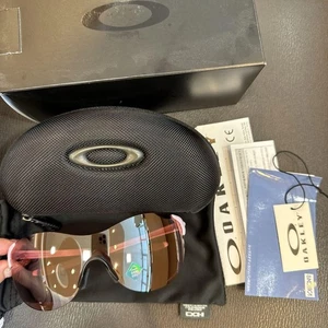 OAKLEY Sunglasses 009453-0137 Women's - Picture 1 of 9