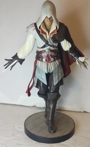 Assassins Creed 2 Ezio Collector's Edition White Statue 9" Figure - Picture 1 of 12