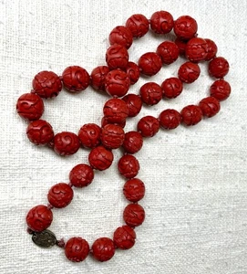 Vintage chinesische Zinnober Halskette geschnitzt L75cm Silberverschluss - Picture 1 of 5