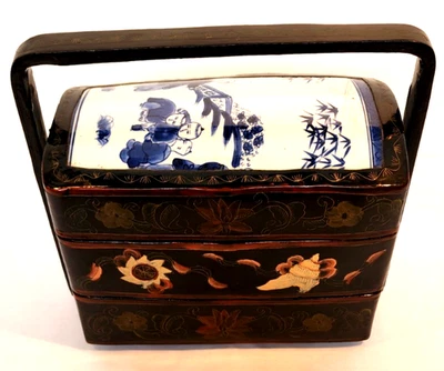 Caja de almuerzo bento apilable fragmentos de porcelana laca negra china 19 C. Foto 1 de 4