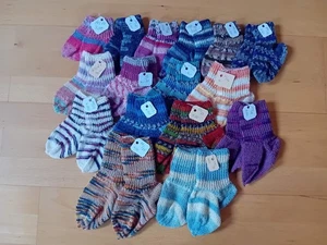 Handgestrickte warme Socken - Bild 1 von 3