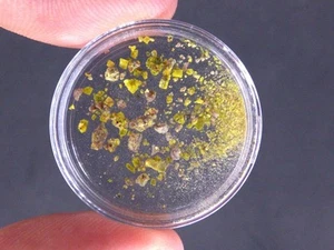 ✅ FDMINERALS ✅ 👉 METAHEINRICHITA 👈 Krunkelbach - Alemania - er386 - Imagen 1 de 2