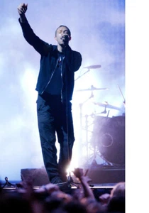 Póster Coldplay Chris Martin en concierto color 18x24 - Imagen 1 de 1