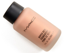 Mac Rose Gold FX HYPER Real Foundation A8