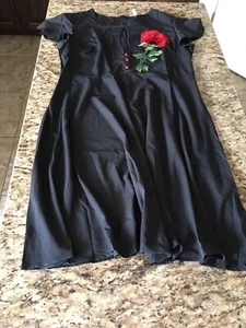 SALE!!! Rose Gal Black Rose Dress Size 16 NWT - Picture 1 of 3