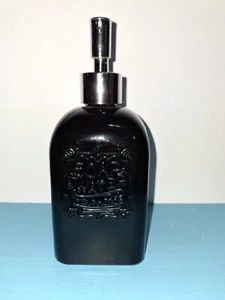 Dispensador de jabón cuadrado negro Blue Harbor 16 oz - Imagen 1 de 3